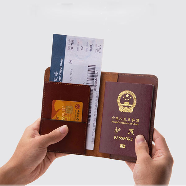 パスポートケース高級PUレザー